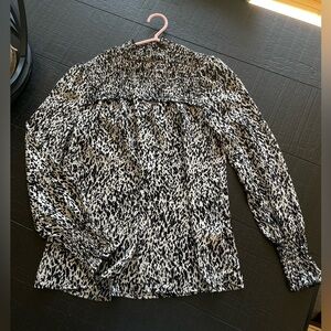 Dynamite long sleeve blouse